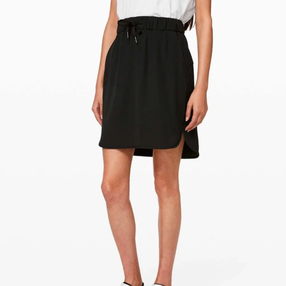 Lululemon On The Fly Skirt